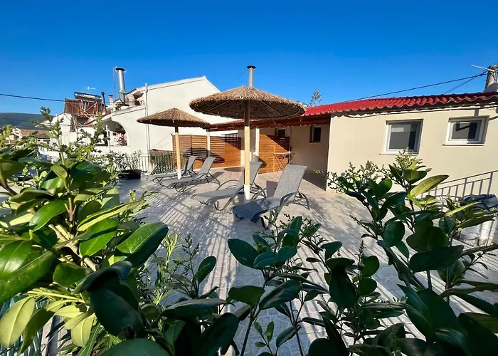Cavaliere Seafront House - Klio Apartamento