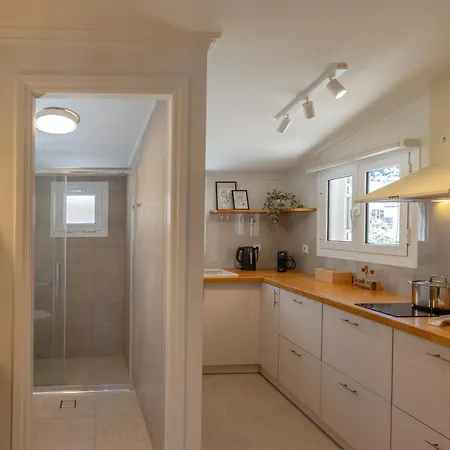 Cavaliere Seafront House - Klio *